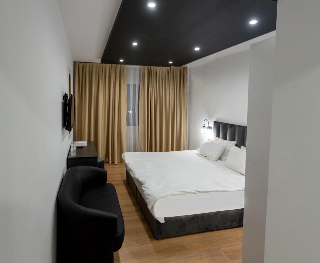 Hotel Beograd Struga Ngoại thất bức ảnh